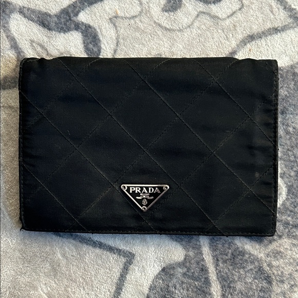 Prada Quilted Black Wallet - Picture 1 of 16
